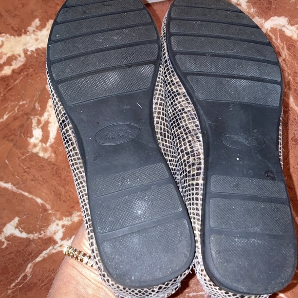 Like New Coach loafer shoes - Picture 5 of 5